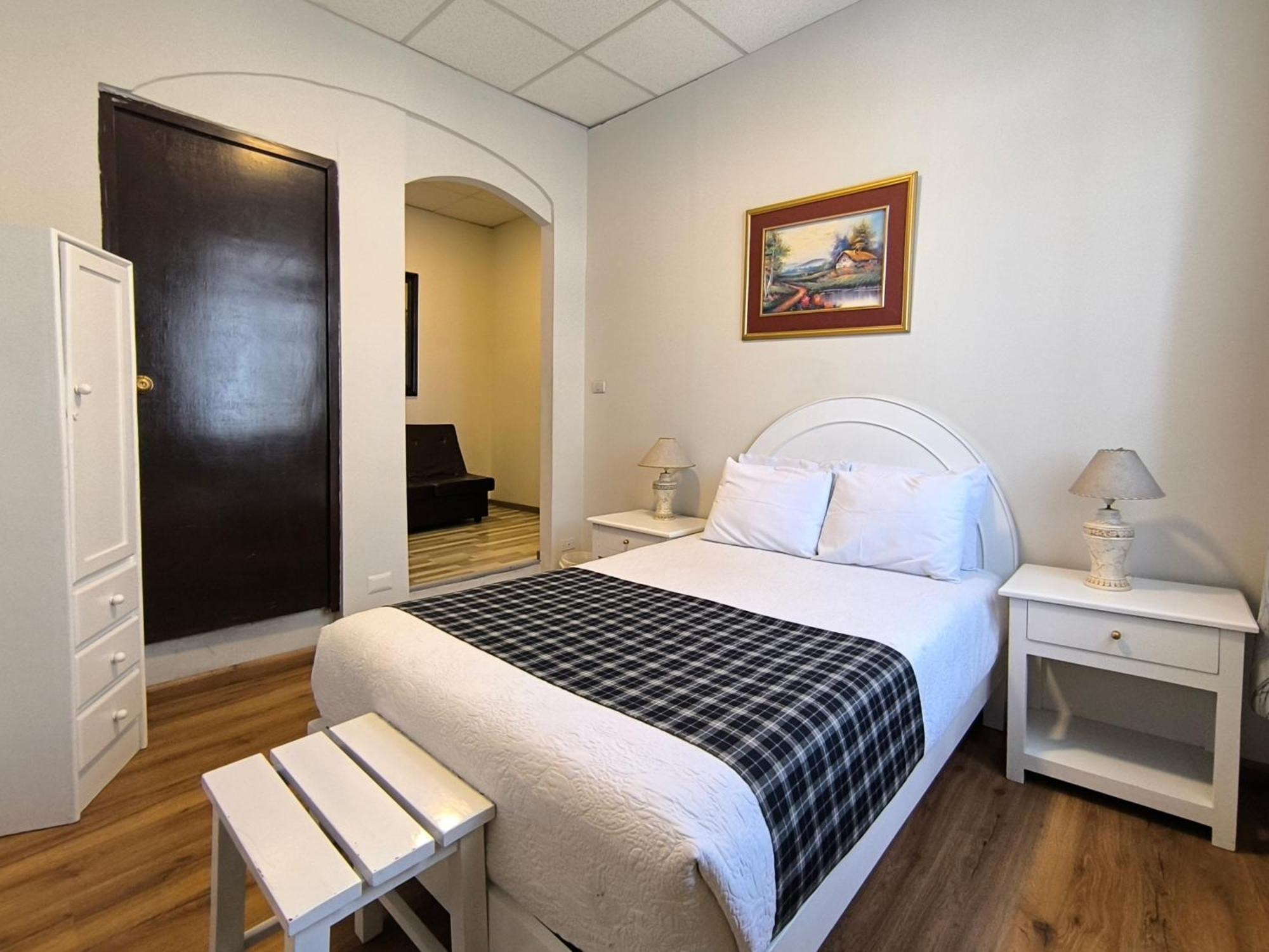 Arequipa Suite Plaza Hotel ภายนอก รูปภาพ